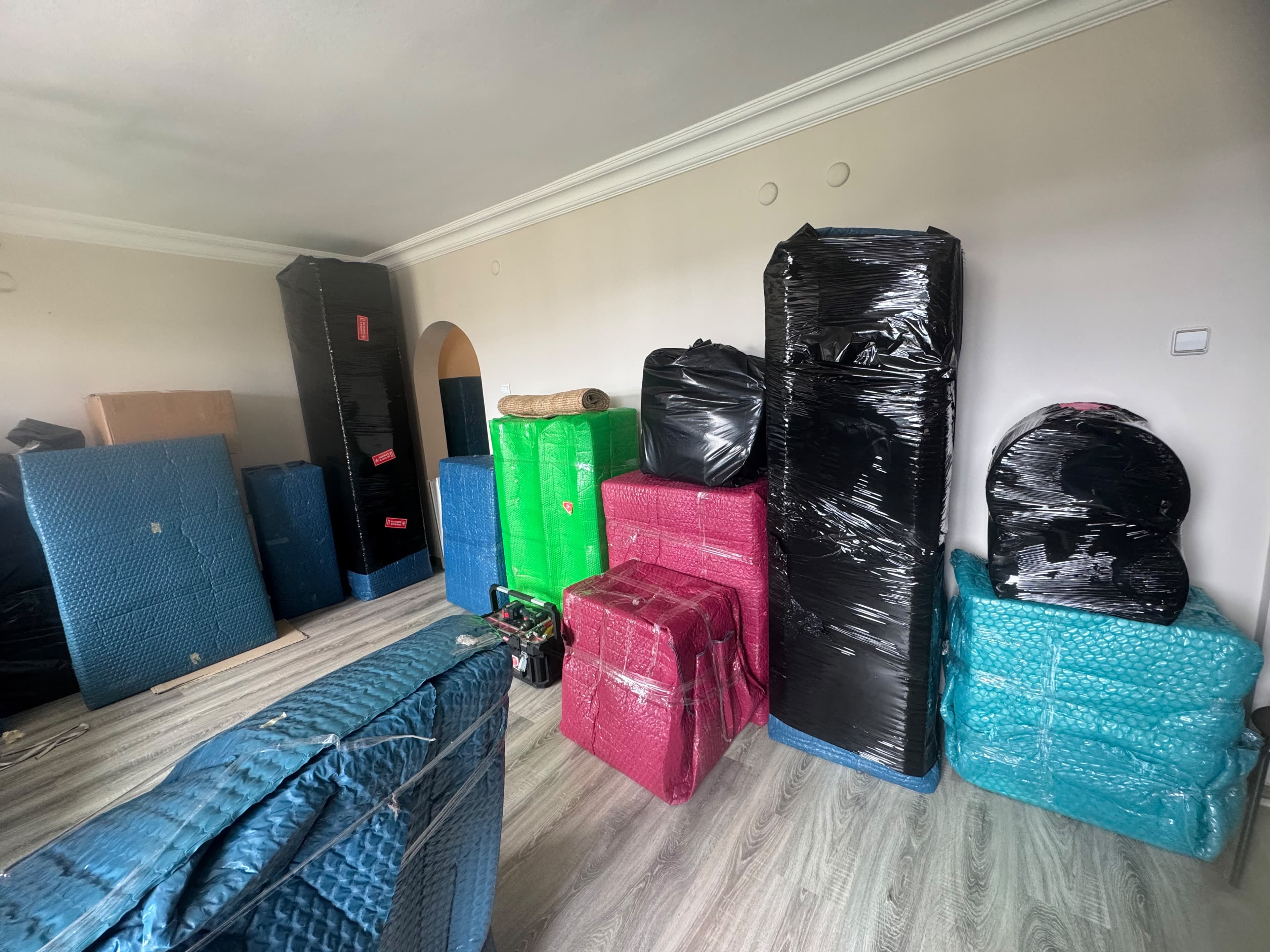 Yıldızlar Nakliyat profesyonel eşya paketleme çalışması